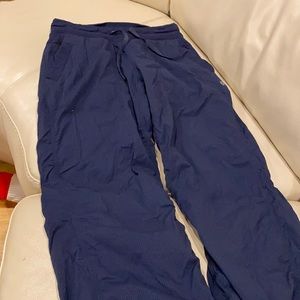 Lululemon studio unlined navy pants excellent used condition. Size 4 tall
